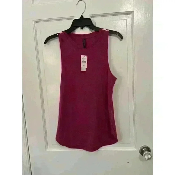 Cotton on magenta tank NWT size XS - Picture 1 of 1